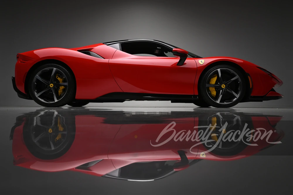 2021 Ferrari SF90 Stradale - Image 29 of 31