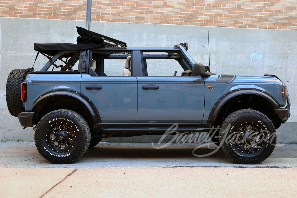 2021 Ford Bronco 6th Gen - Image 16 of 29