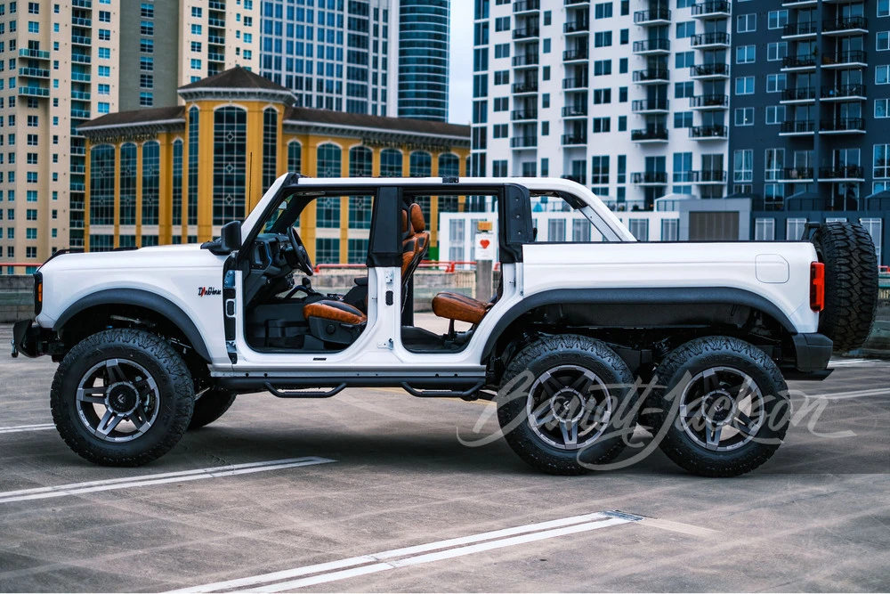 2021 Ford Bronco 6th Gen - Image 12 of 31