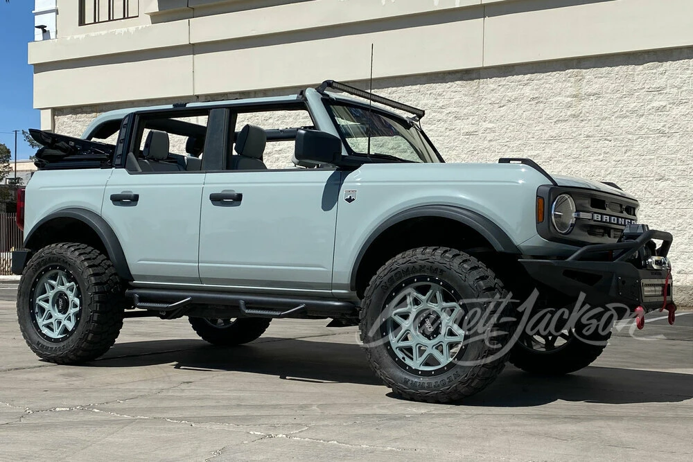 2021 Ford Bronco 6th Gen - Image 6 of 11