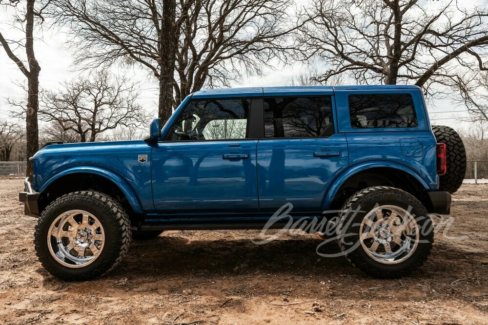 2021 Ford Bronco 6th Gen - Image 8 of 12