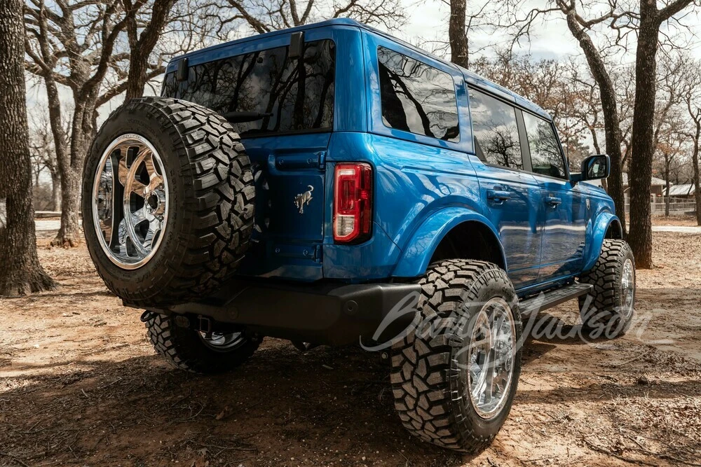 2021 Ford Bronco 6th Gen - Image 10 of 12