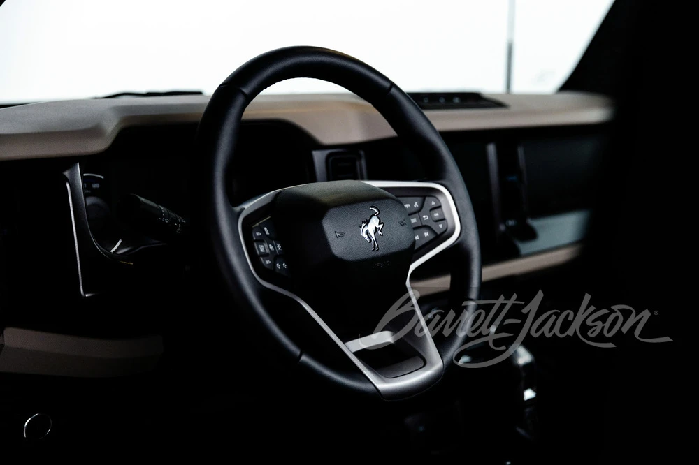 2021 Ford Bronco 6th Gen - Image 19 of 21