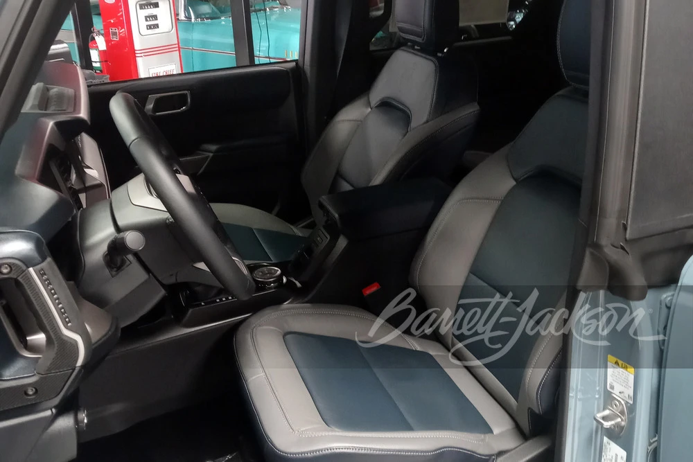 2021 Ford Bronco 6th Gen - Image 2 of 11