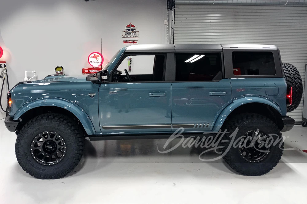 2021 Ford Bronco 6th Gen - Image 11 of 11