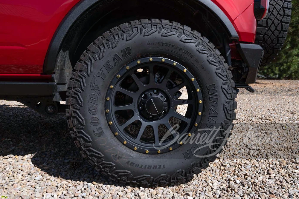 2021 Ford Bronco 6th Gen - Image 16 of 25