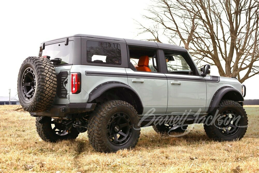 2021 Ford Bronco 6th Gen - Image 8 of 15