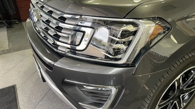2021 Ford Expedition 4th Gen - Image 10 of 21