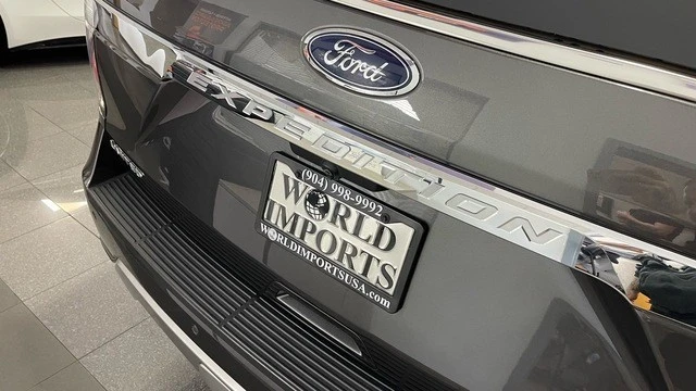 2021 Ford Expedition 4th Gen - Image 19 of 21