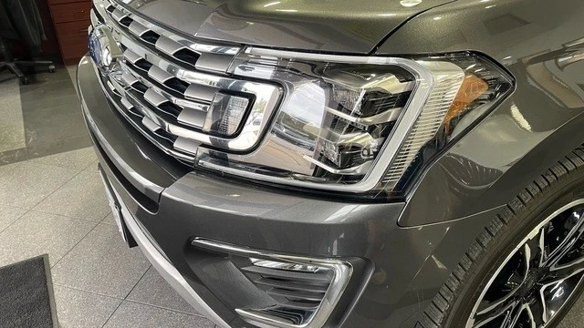2021 Ford Expedition 4th Gen - Image 10 of 12