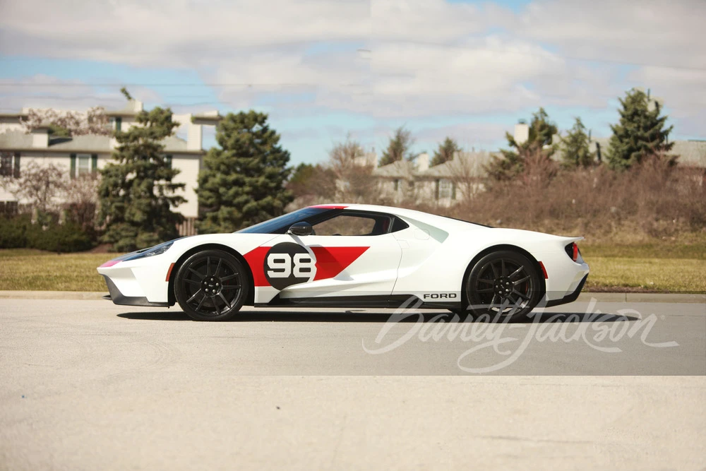 2021 Ford GT 2nd Gen - Image 2 of 13