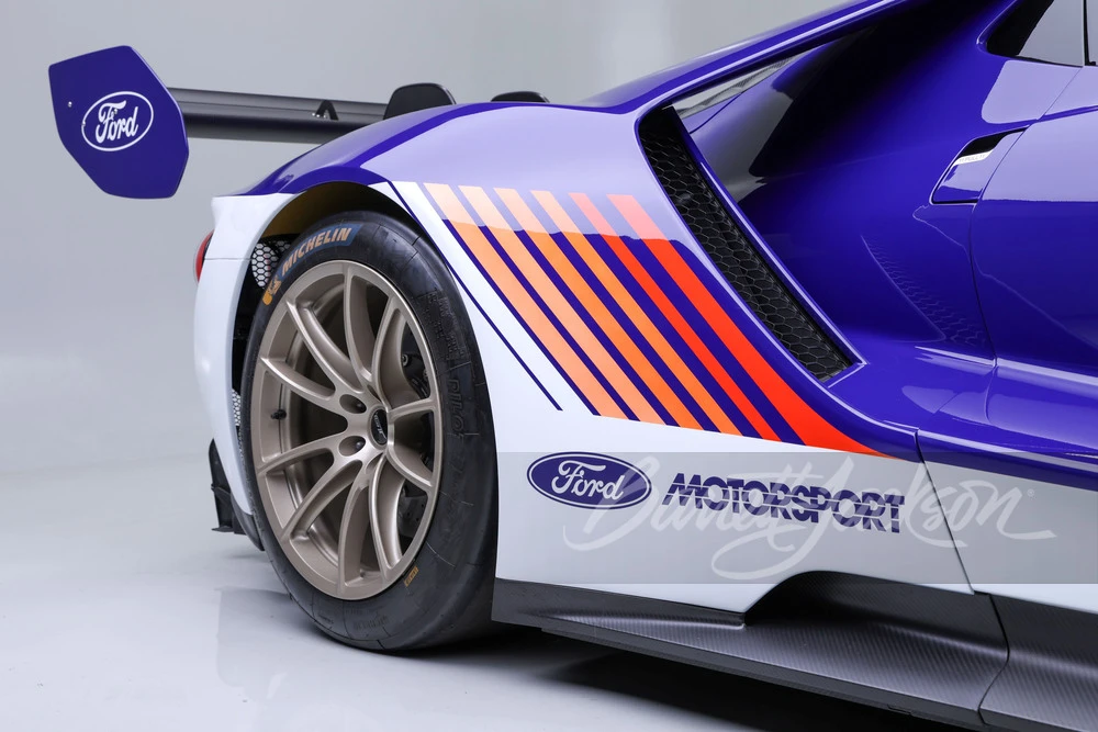 2021 Ford GT 2nd Gen - Image 16 of 31