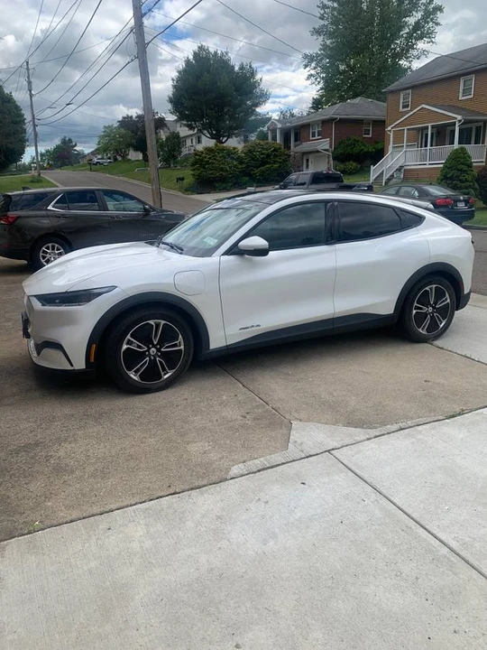 2021 Ford Mustang Mach-E - Image 5 of 7