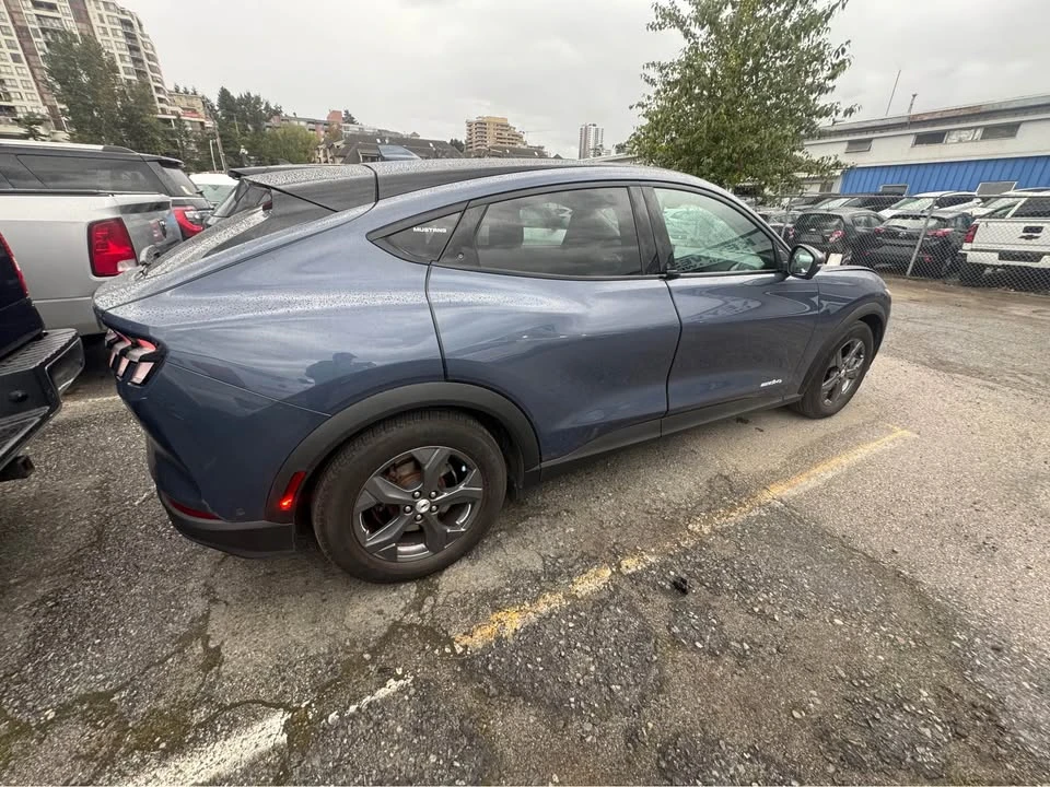 2021 Ford Mustang Mach-E - Image 4 of 16