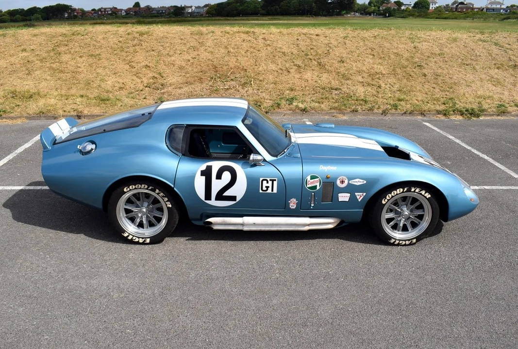 1965 AC - Image 12 of 31