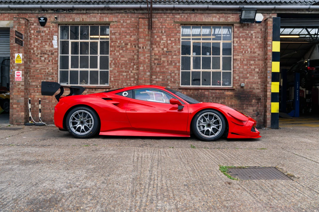 2021 Ferrari 488 - Image 4 of 31