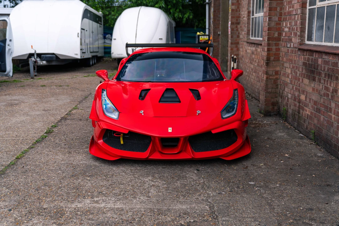 2021 Ferrari 488 - Image 9 of 31