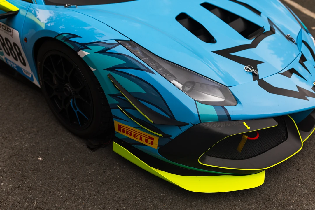 2021 Ferrari 488 - Image 27 of 31