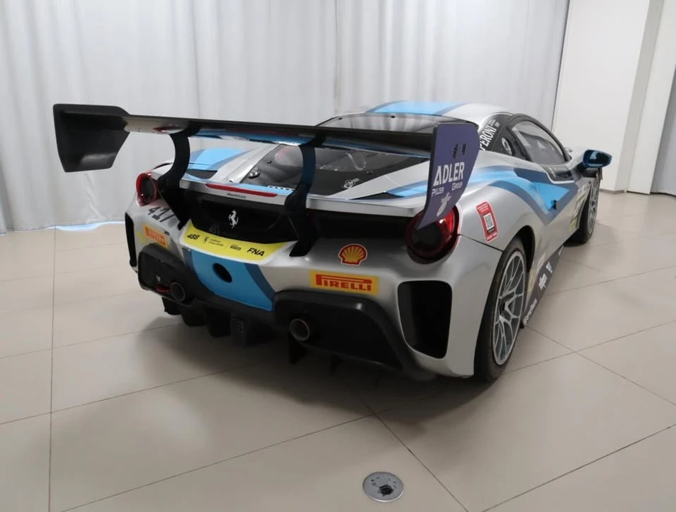 2021 Ferrari 488 - Image 11 of 20