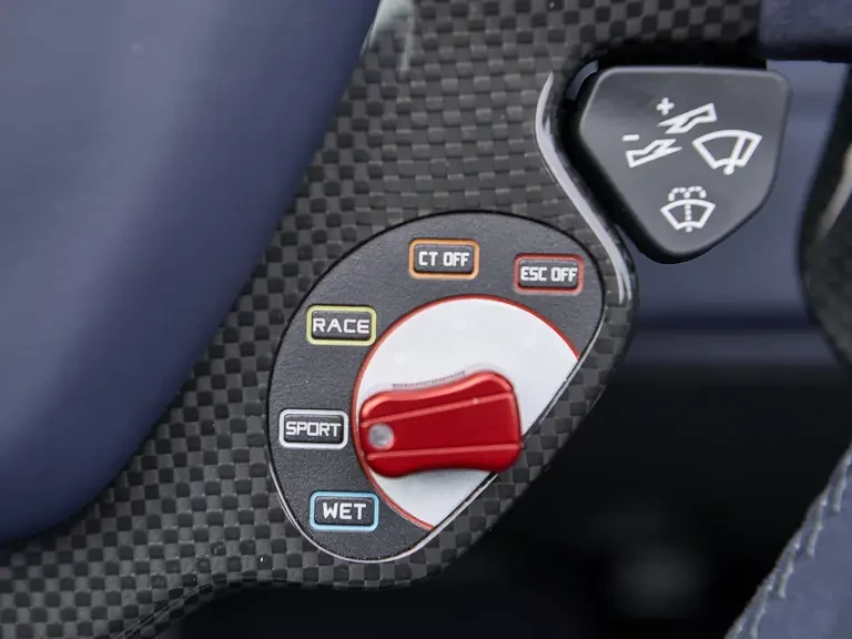 2021 Ferrari 488 Pista Spider - Image 19 of 31