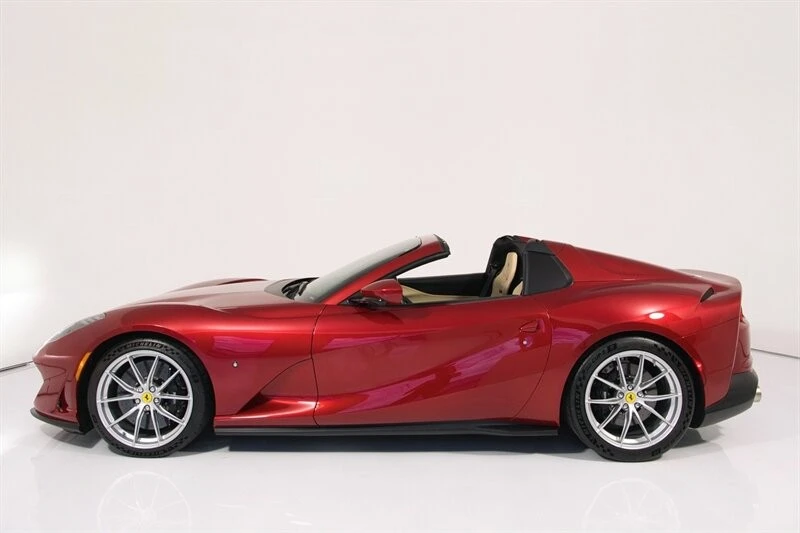 2021 Ferrari 812 GTS - Image 6 of 31