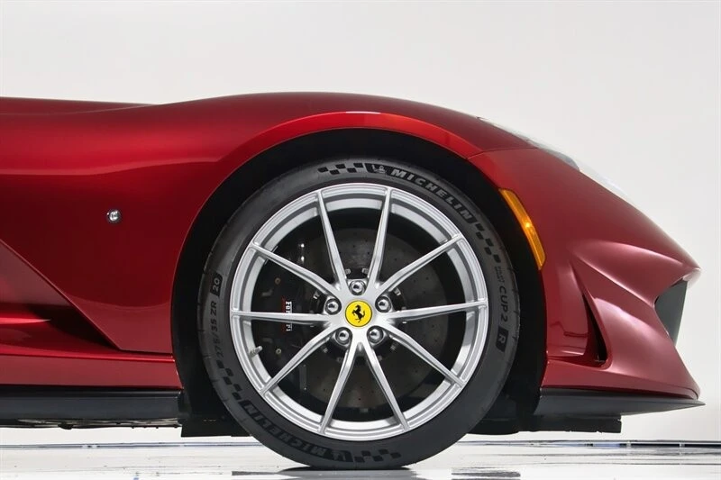 2021 Ferrari 812 GTS - Image 17 of 31