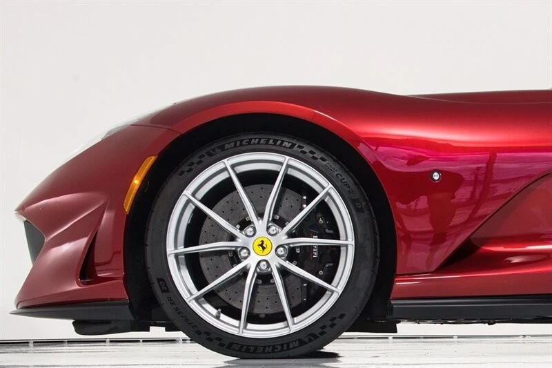 2021 Ferrari 812 GTS - Image 7 of 31