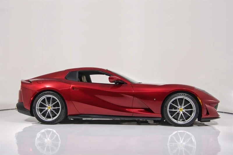 2021 Ferrari 812 GTS - Image 14 of 31