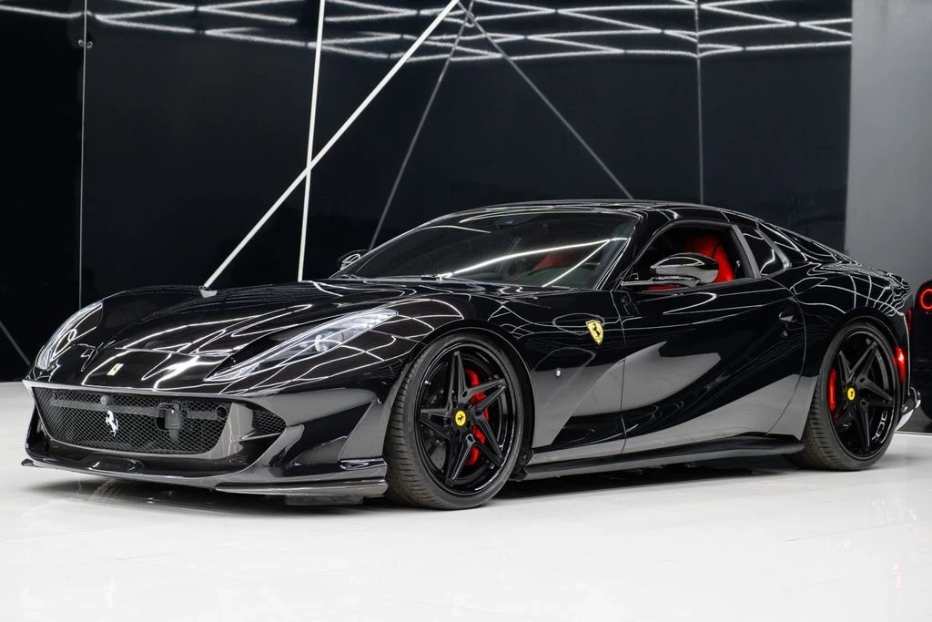 2021 Ferrari 812 GTS - Image 5 of 21