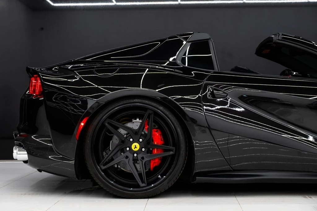 2021 Ferrari 812 GTS - Image 10 of 21
