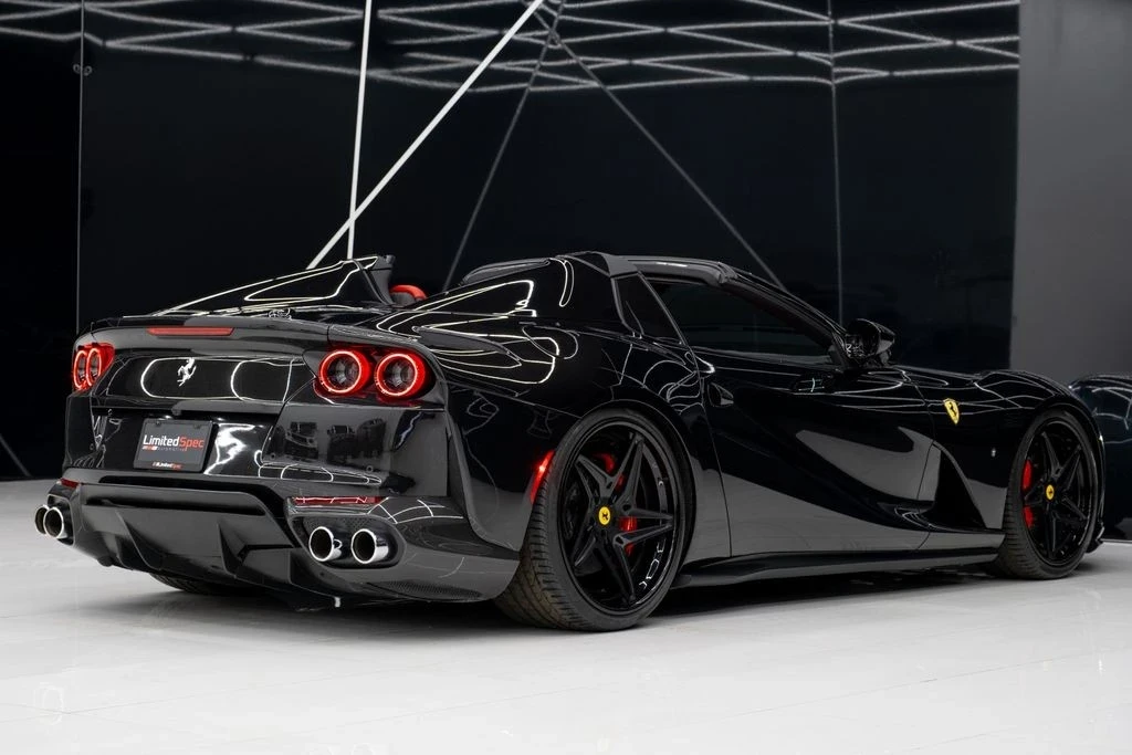 2021 Ferrari 812 GTS - Image 16 of 21