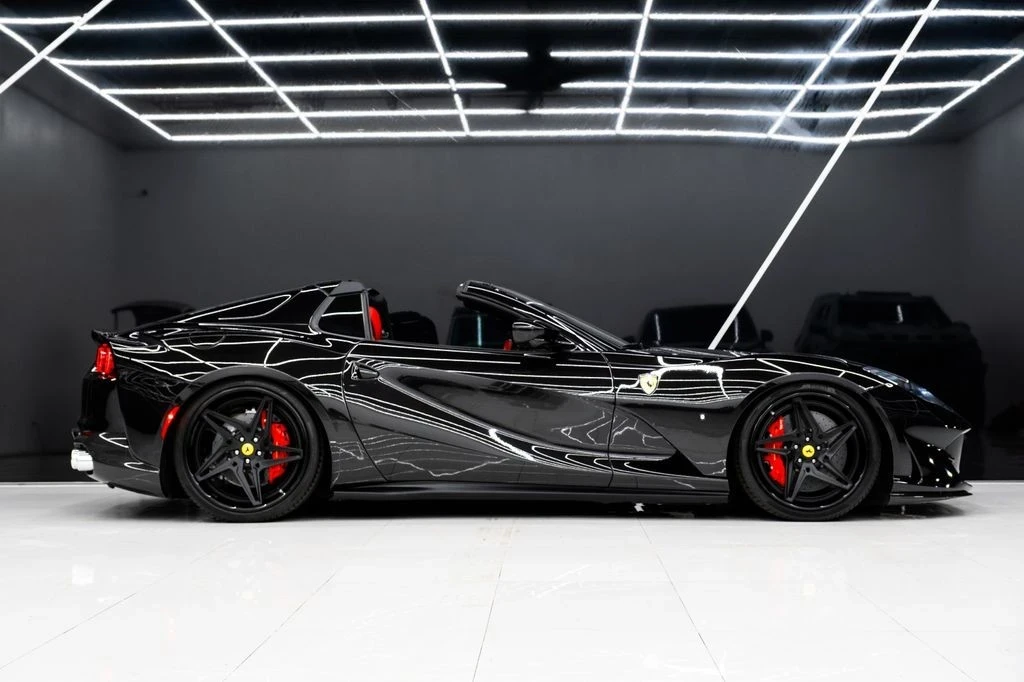 2021 Ferrari 812 GTS - Image 9 of 21