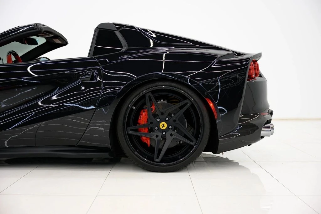 2021 Ferrari 812 GTS - Image 8 of 21