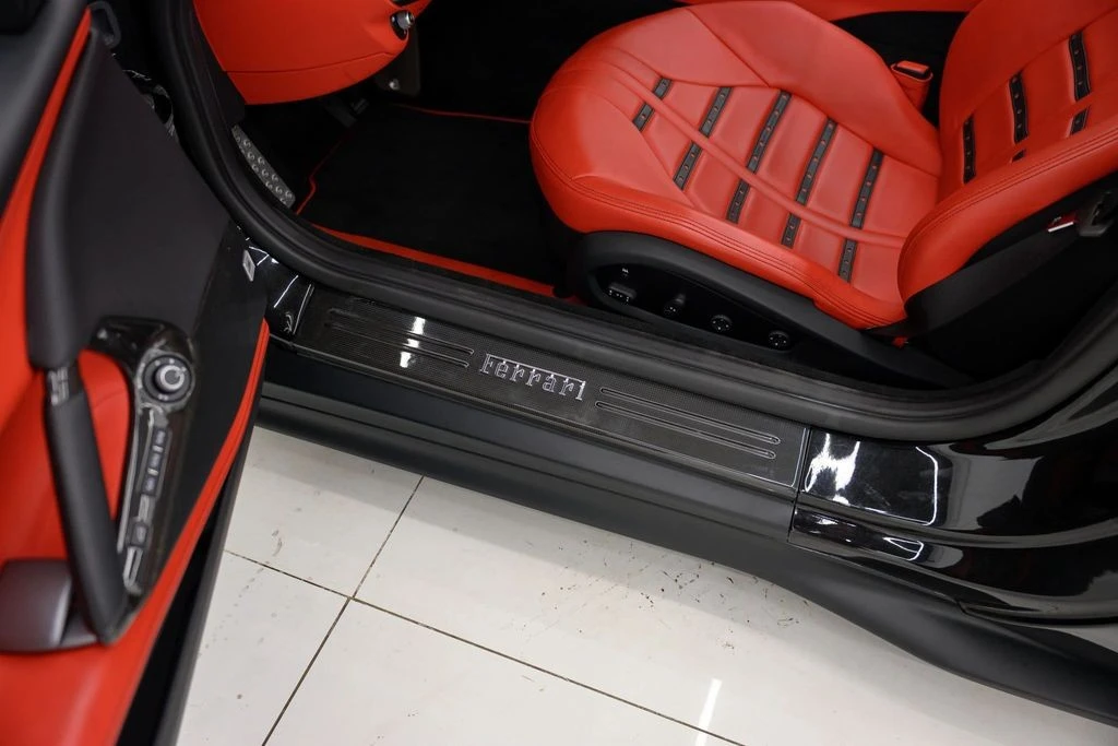 2021 Ferrari 812 GTS - Image 16 of 21