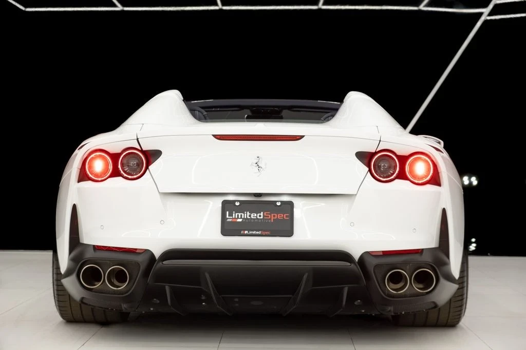 2021 Ferrari 812 GTS - Image 11 of 21