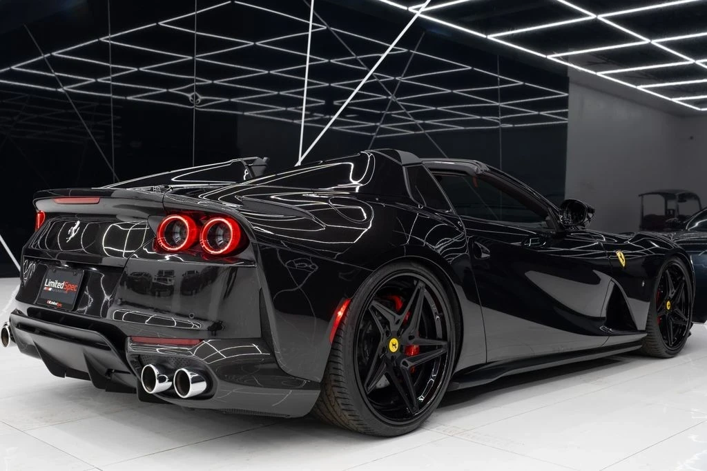 2021 Ferrari 812 GTS - Image 18 of 21