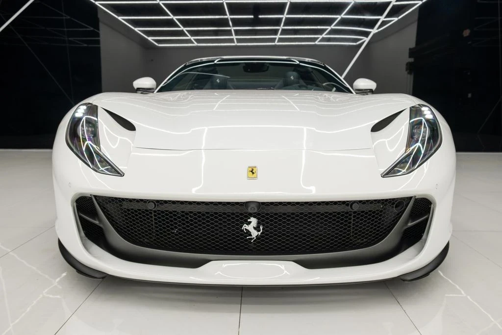 2021 Ferrari 812 GTS - Image 5 of 21