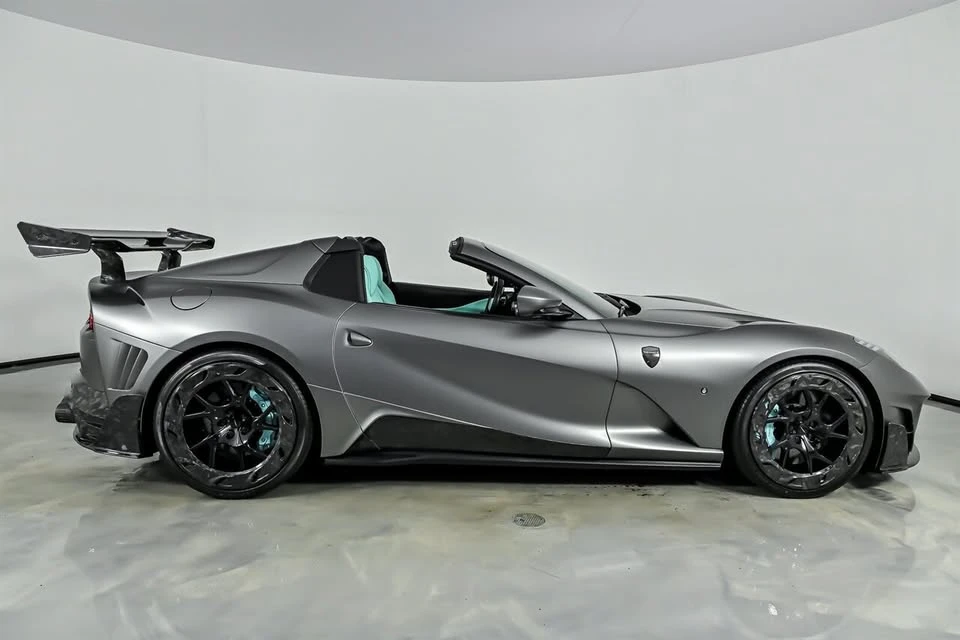 2021 Ferrari 812 GTS - Image 9 of 20