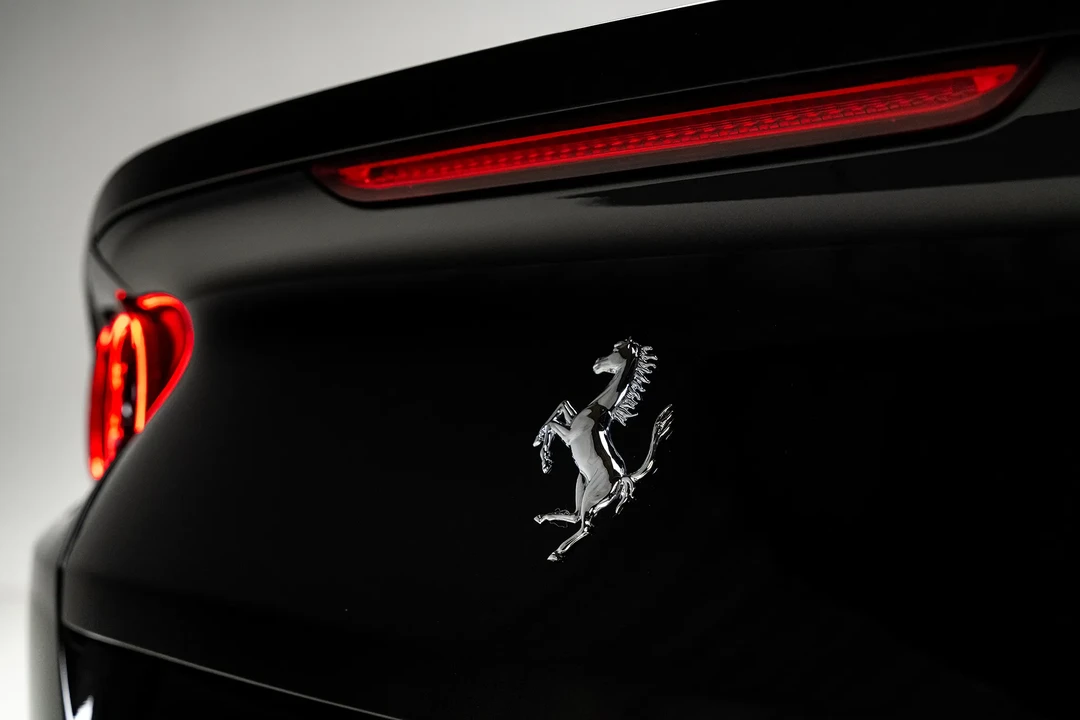 2021 Ferrari 812 GTS - Image 25 of 31