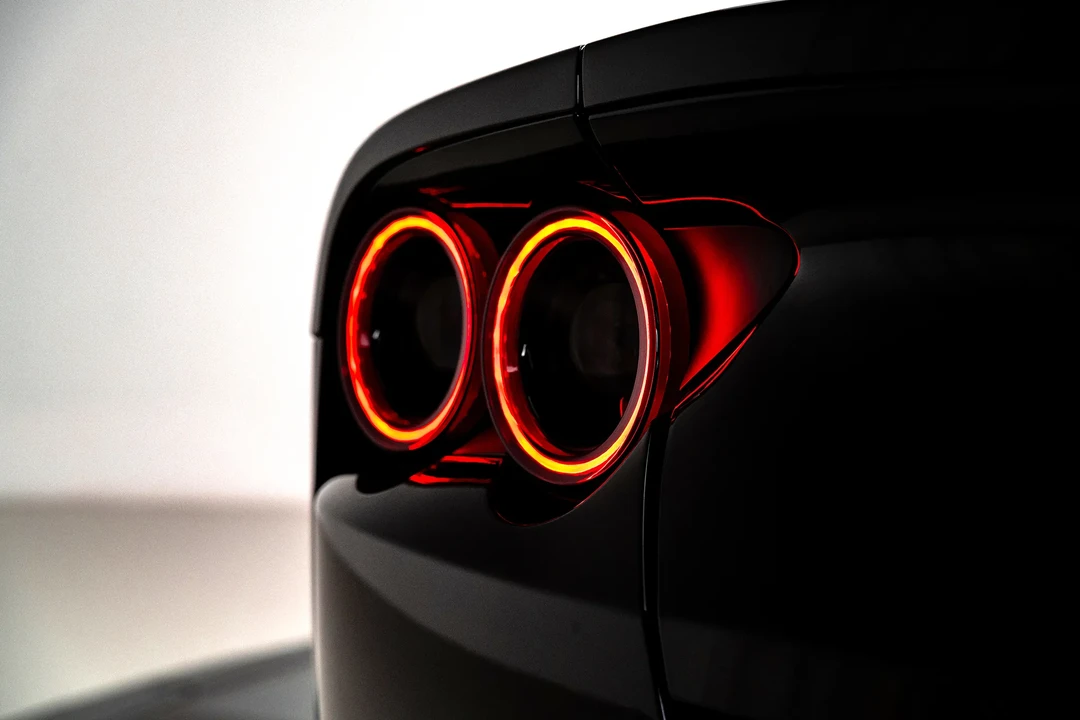 2021 Ferrari 812 GTS - Image 27 of 31