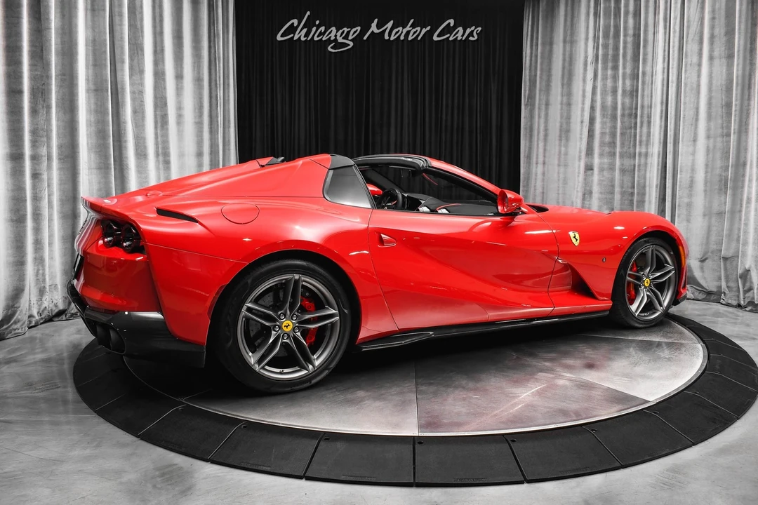 2021 Ferrari 812 GTS - Image 5 of 12