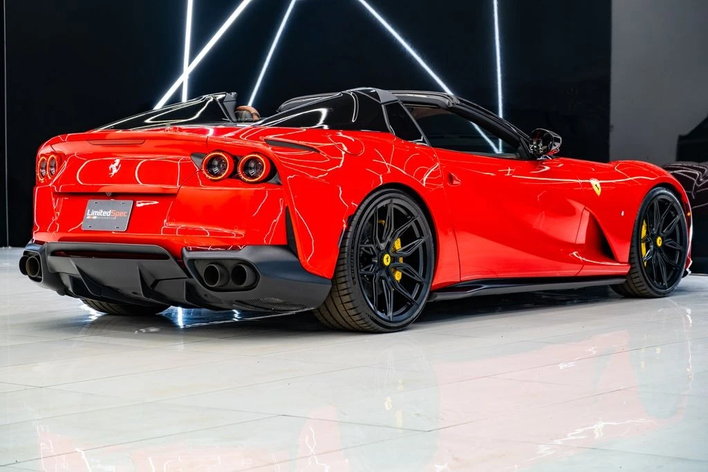 2021 Ferrari 812 GTS - Image 29 of 31