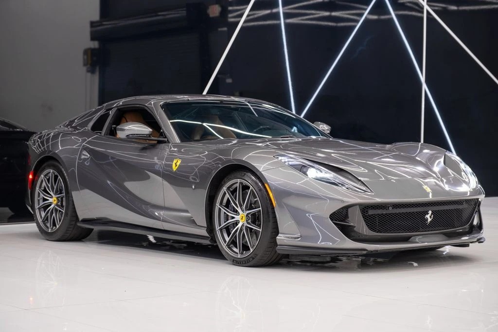 2021 Ferrari 812 GTS - Image 5 of 21