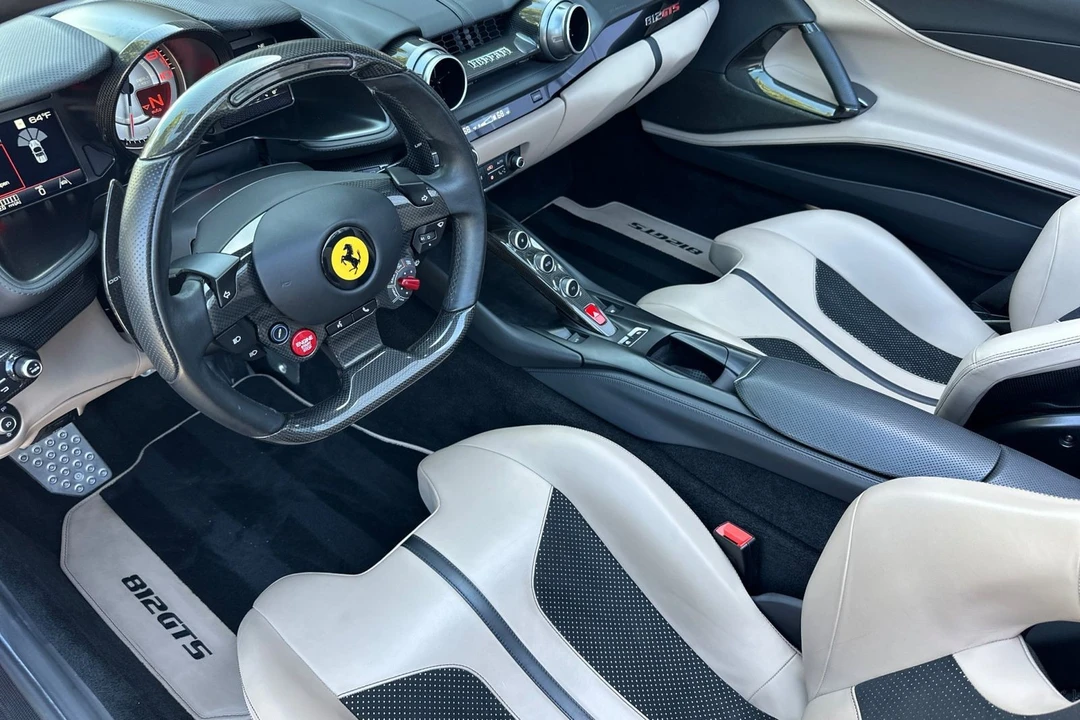 2021 Ferrari 812 GTS - Image 4 of 31