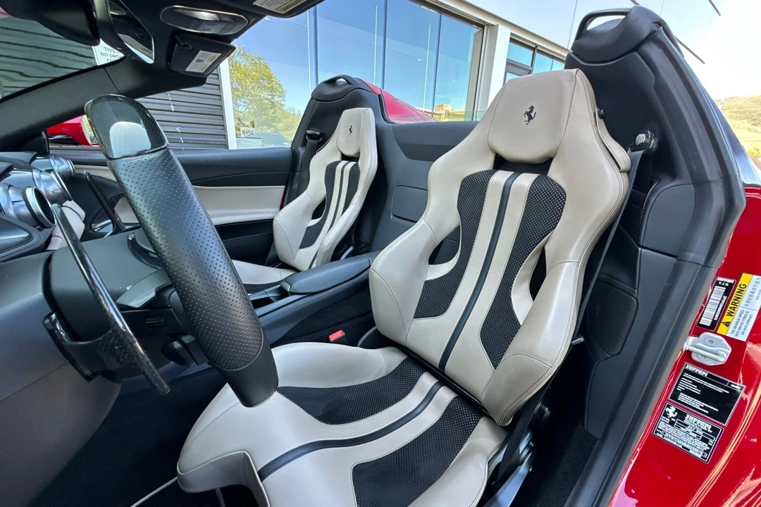 2021 Ferrari 812 GTS - Image 5 of 31