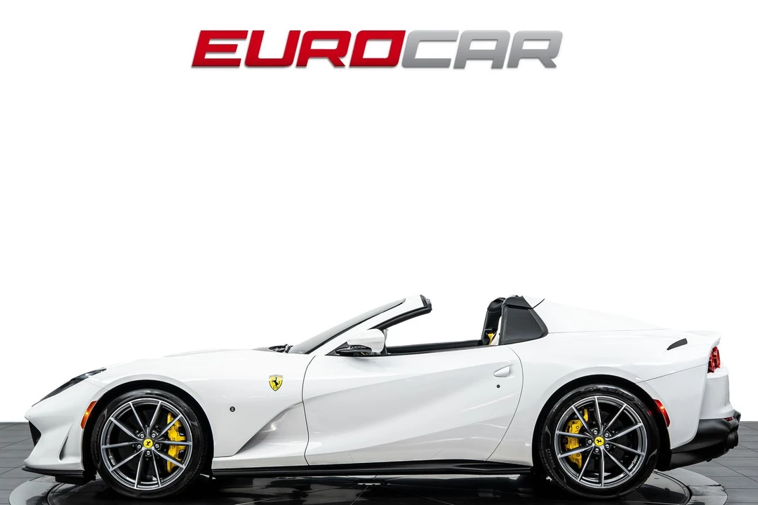 2021 Ferrari 812 GTS - Image 2 of 31