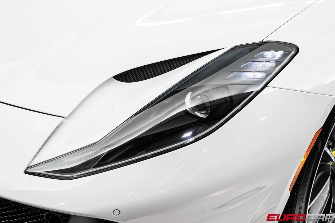 2021 Ferrari 812 GTS - Image 13 of 31