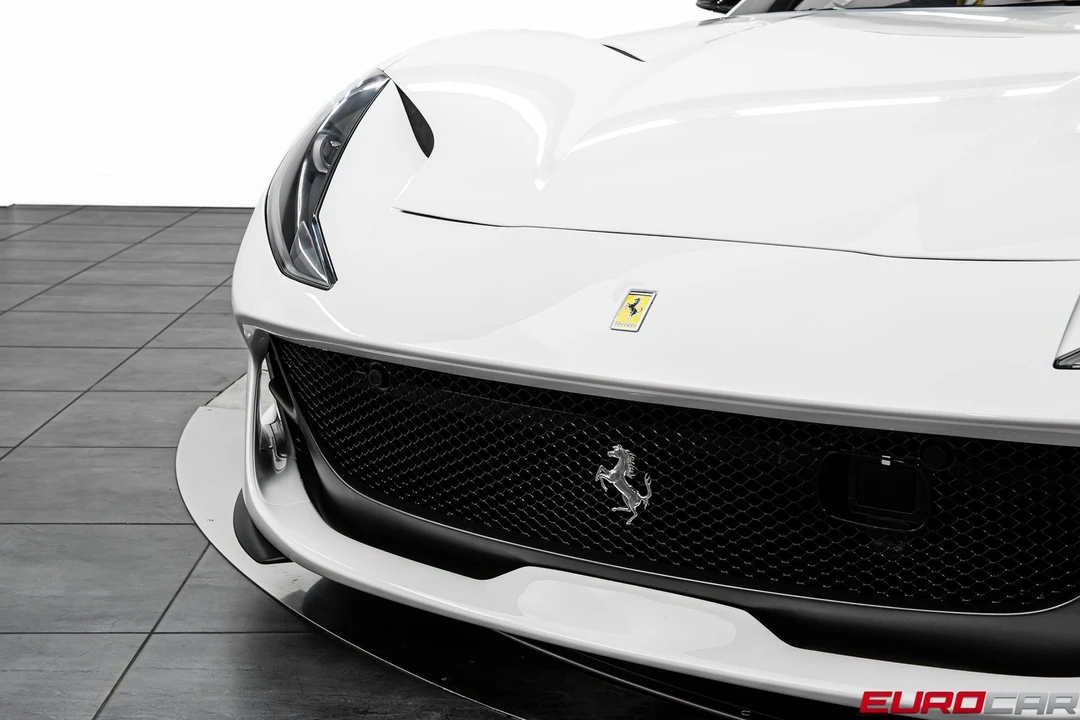 2021 Ferrari 812 GTS - Image 12 of 31