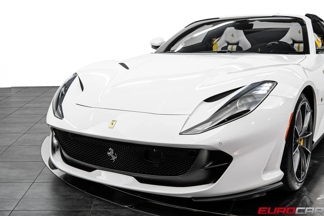 2021 Ferrari 812 GTS - Image 14 of 31