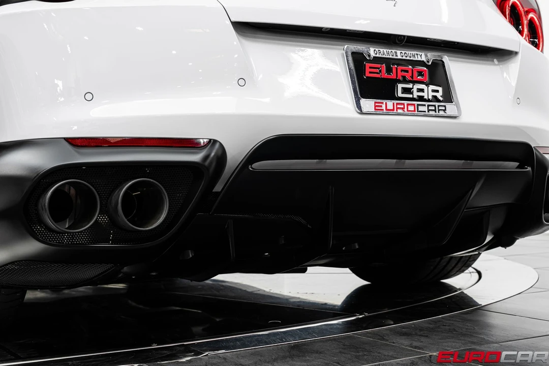 2021 Ferrari 812 GTS - Image 23 of 31